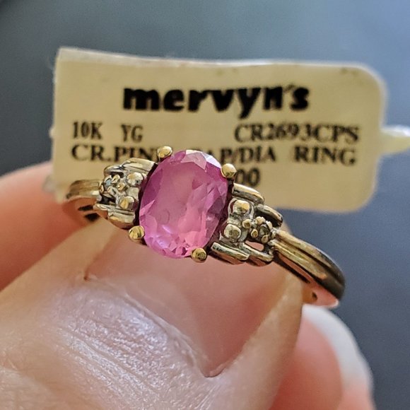 Jewelry - 10k Gold Ring with Pink Sapphire, Sz 7